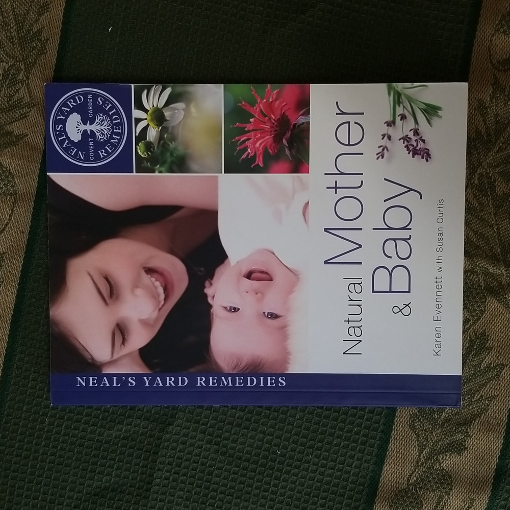 👩‍⚕️📗MATERNITY, NATURAL MOTHER & BABY BOOK